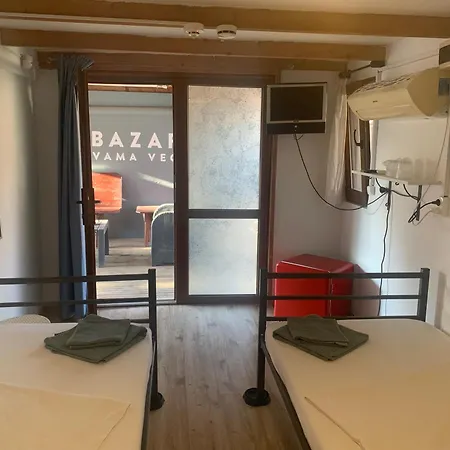 Bazart Hostel