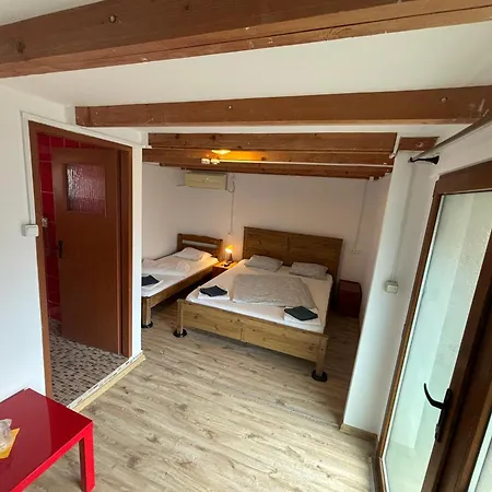 Hostel Bazart *